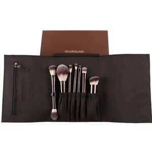 New Hourglass Professional Makeup Brush Set 7Pc With Case